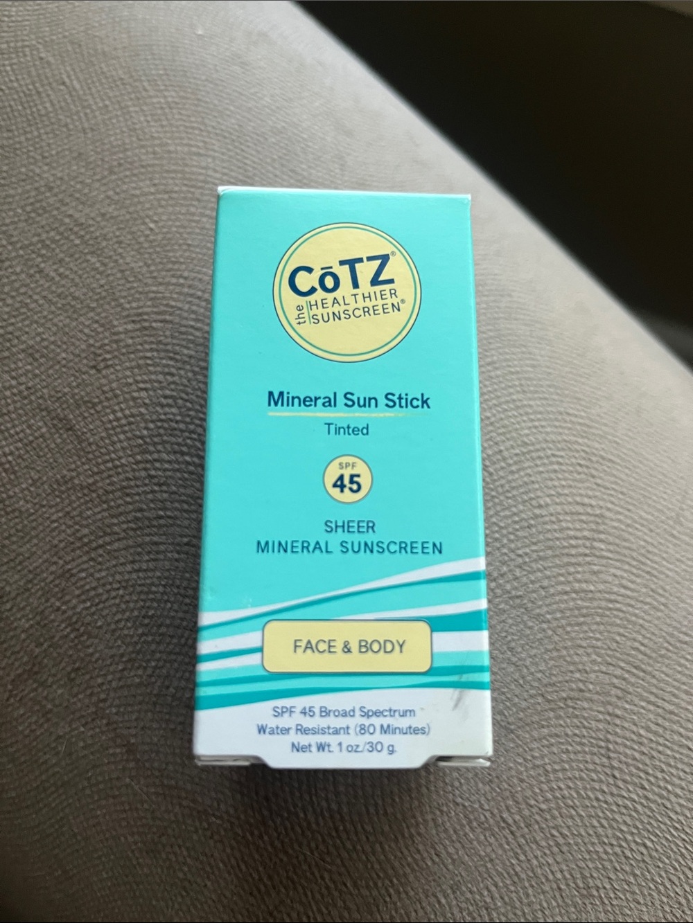 Mineral Sun Stick SPF 45 - Tinted Sheer Mineral Sunscreen (Teal)